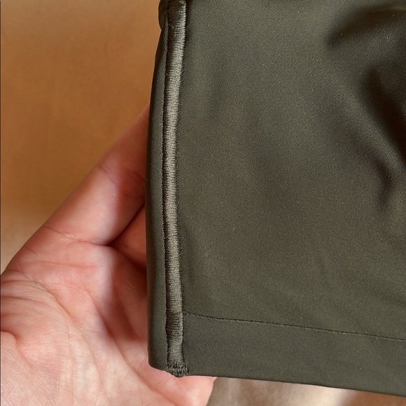 Lulu lemon Like a cloud bra Olive green - Picture 4 of 4